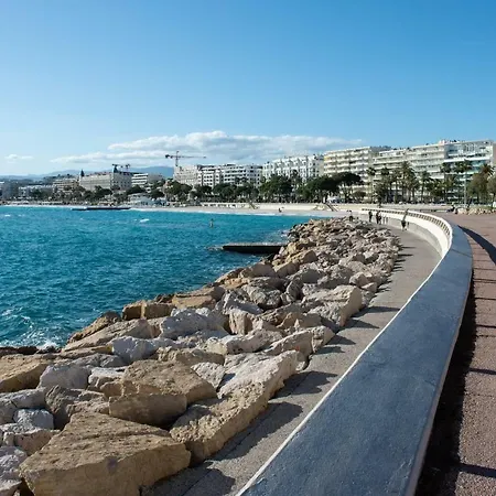 Appartement Croisette Seafront Design Cannes
